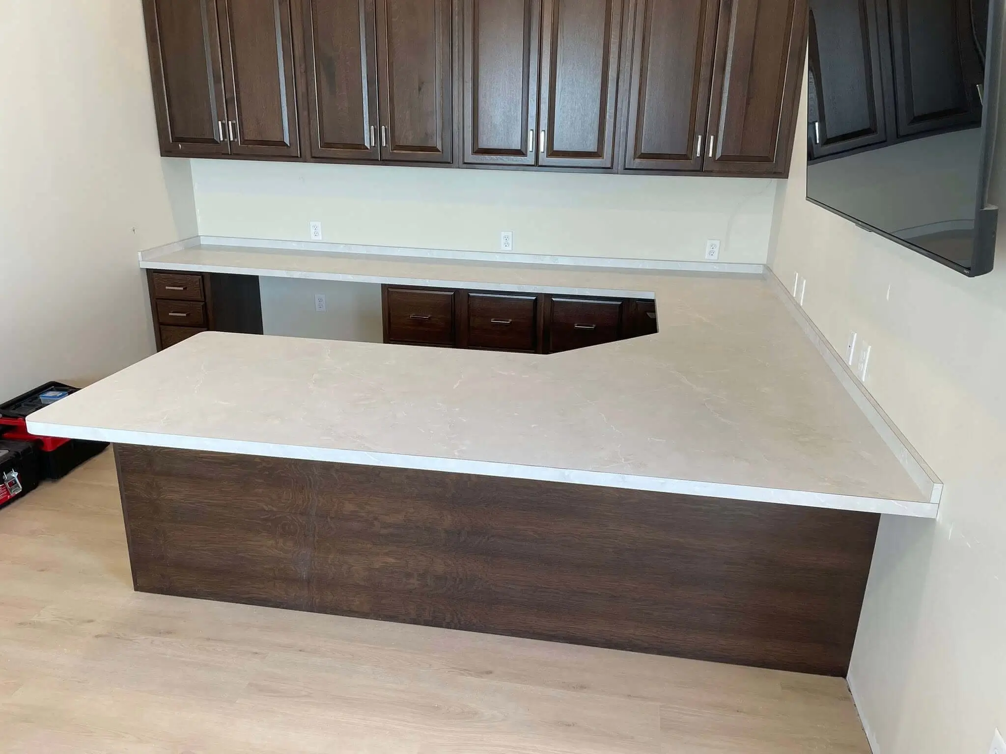 Laminate Counter Example 3