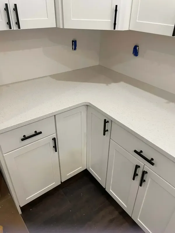 Range of quartz colors and patterns